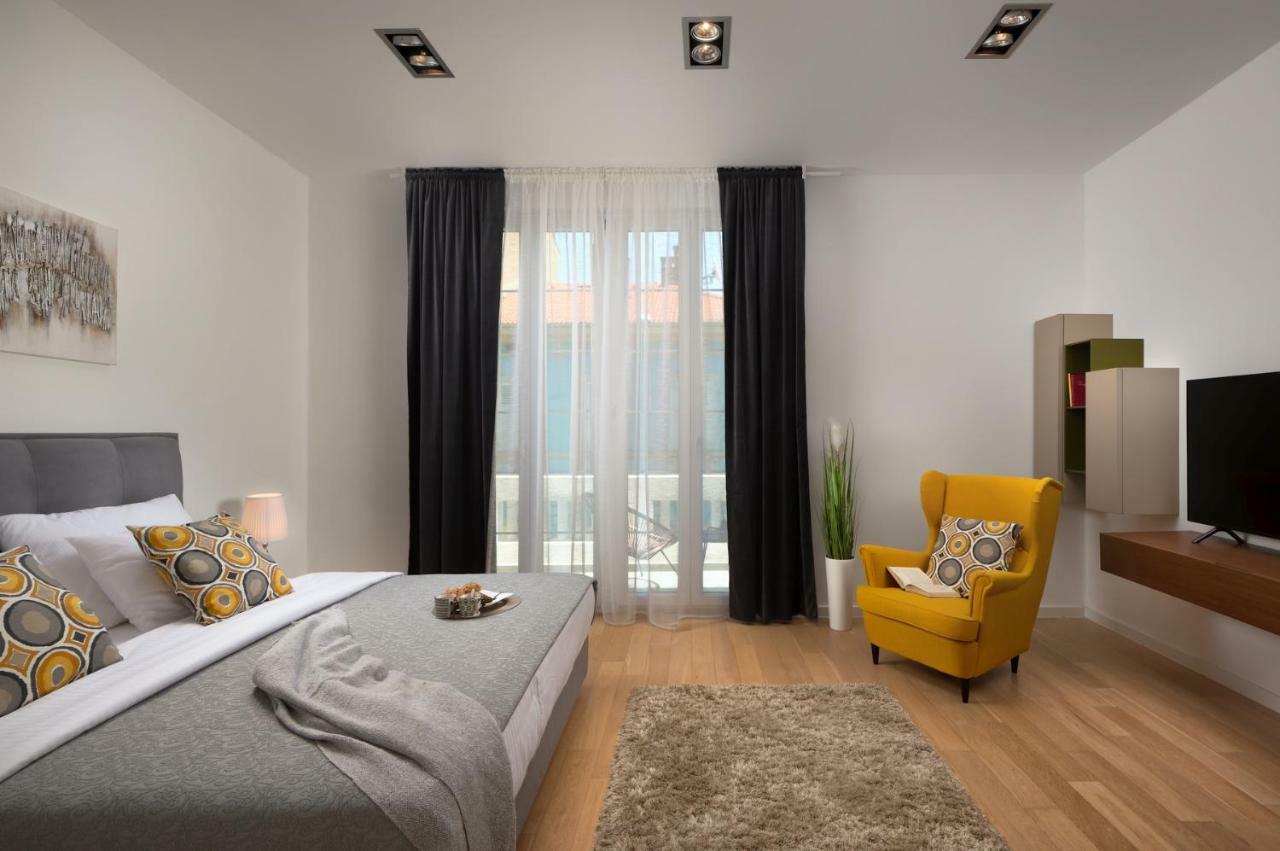 Apartment Carducci - Center *